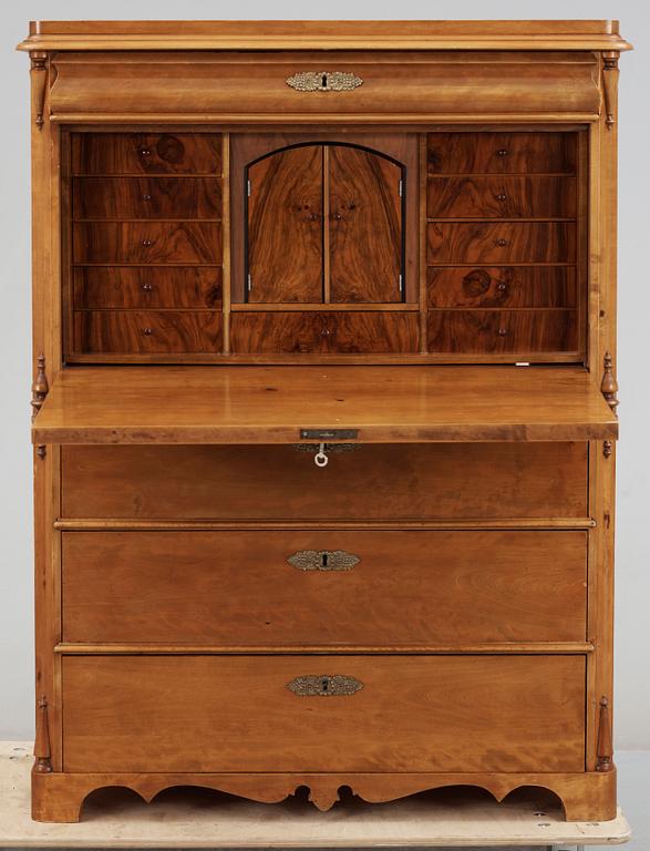 CHIFFONJE, nyrenässans, 1800-talets andra hälft.