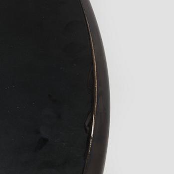 A dining table, late 20th century.