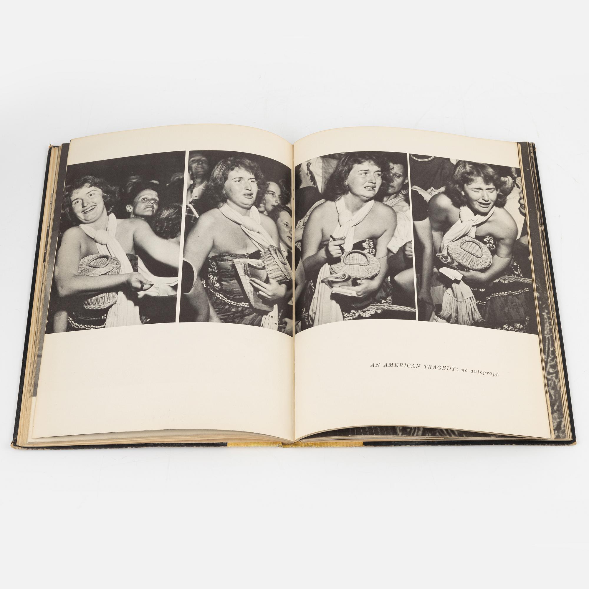 Ken Ohara, Garry Winogrand, Lee Friedlander, Bill Burke, Weegee & Mel Harris, 5 fotoböcker.