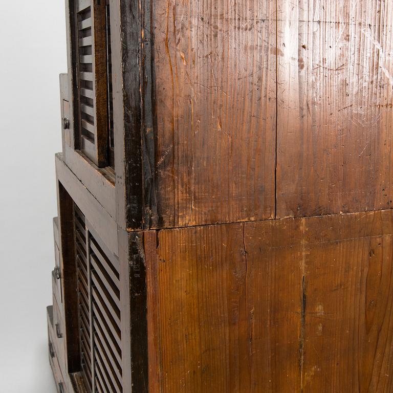 A Japanese chest of drawers / cabinet so-called "Step Tansu" in cedar wood, 19th century.