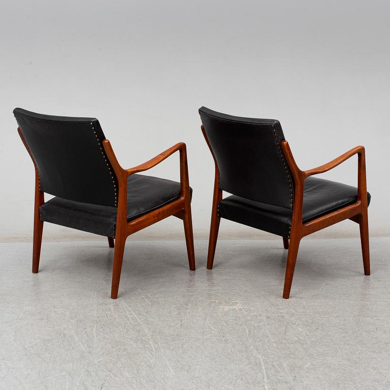 KARL ERIK EKSELIUS, a pair of late 20th Century easy chairs.