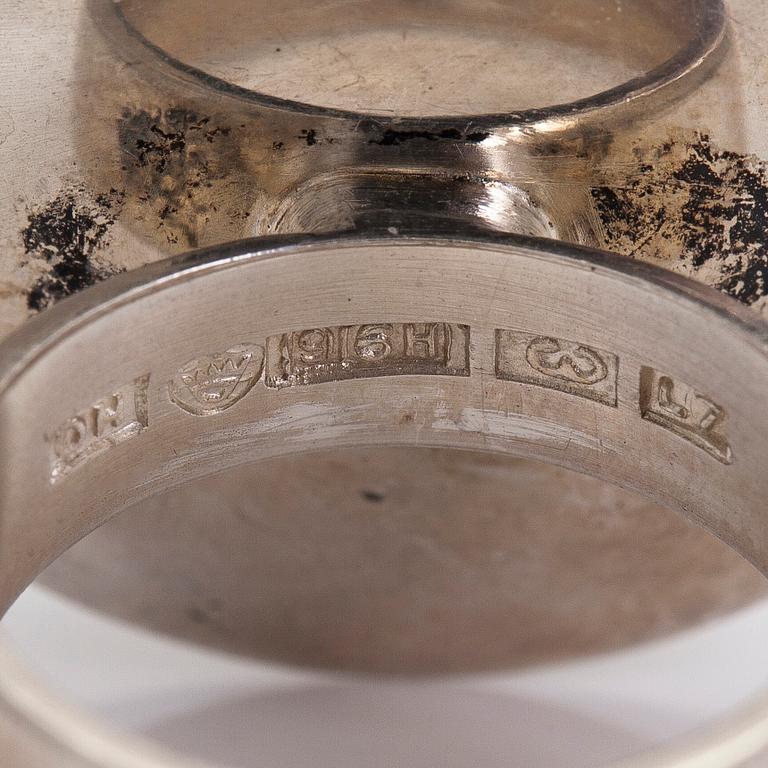 Saara Hopea, a silver ring with agates, Ossian Hopea, Porvoo 1964.