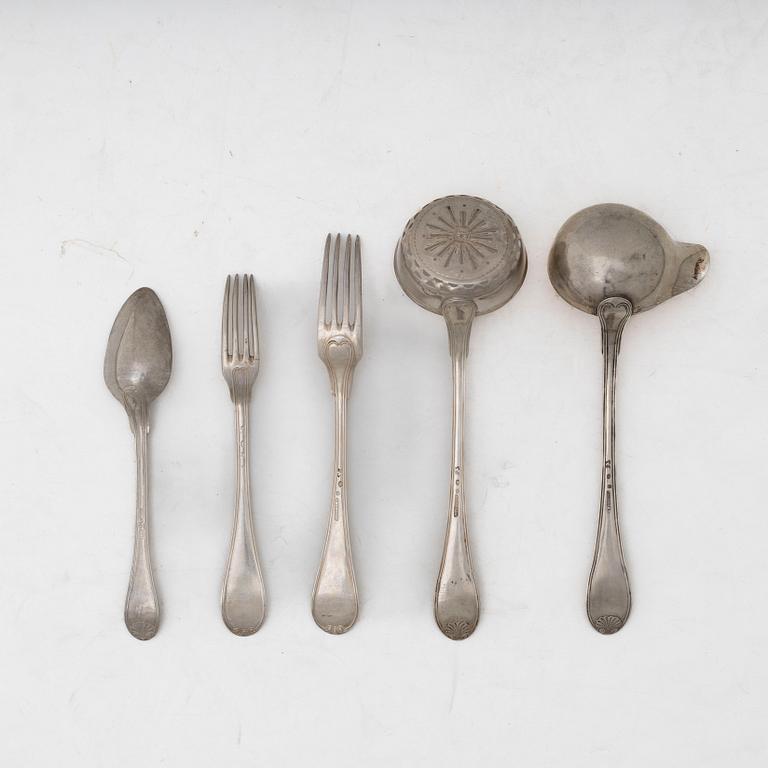 Bestick, 22 st, silver, mestadels Johan Petter Grönvall, Stockholm 1820-30-tal.