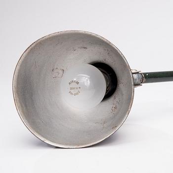 INDUSTRILAMPA, stämpelmärkt Idman, 1900-talets mitt.
