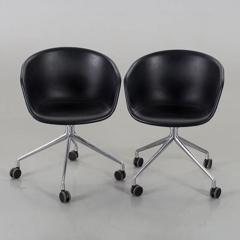 TWO ARMCHAIRS, "About a chair AAC 25" Hee Welling & Hay.