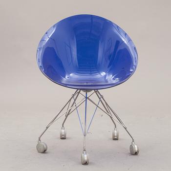 SKRIVBORDSSTOL, "Eros", Philippe Starck för Kartell, märkt.