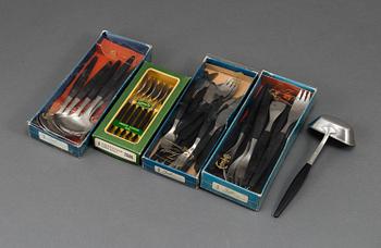 A 'Folke Arstrlm 'Focus De Luxe' steel cutlery, Gense (45 pieces).