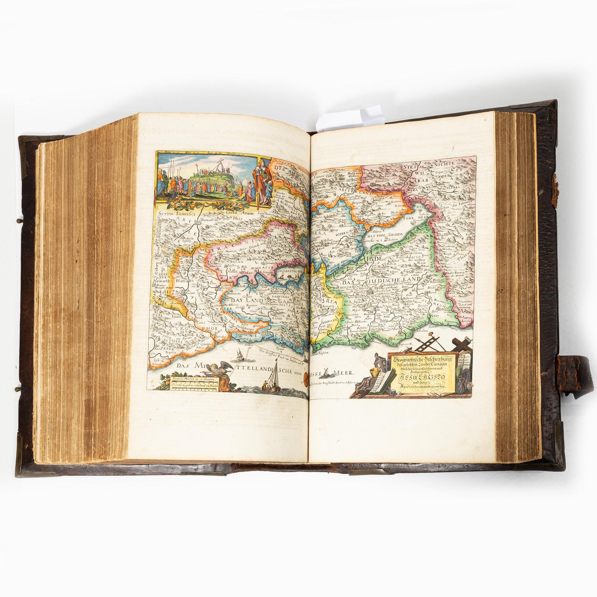 Biblia, Nürnberg 1662, med vackert bemålade gravyrer.