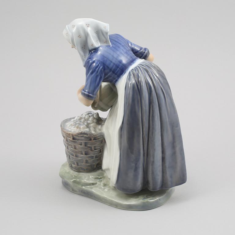 FIGURIN, porslin, Christian Thomsen, Royal Copenhagen, 1900-talets andra hälft.