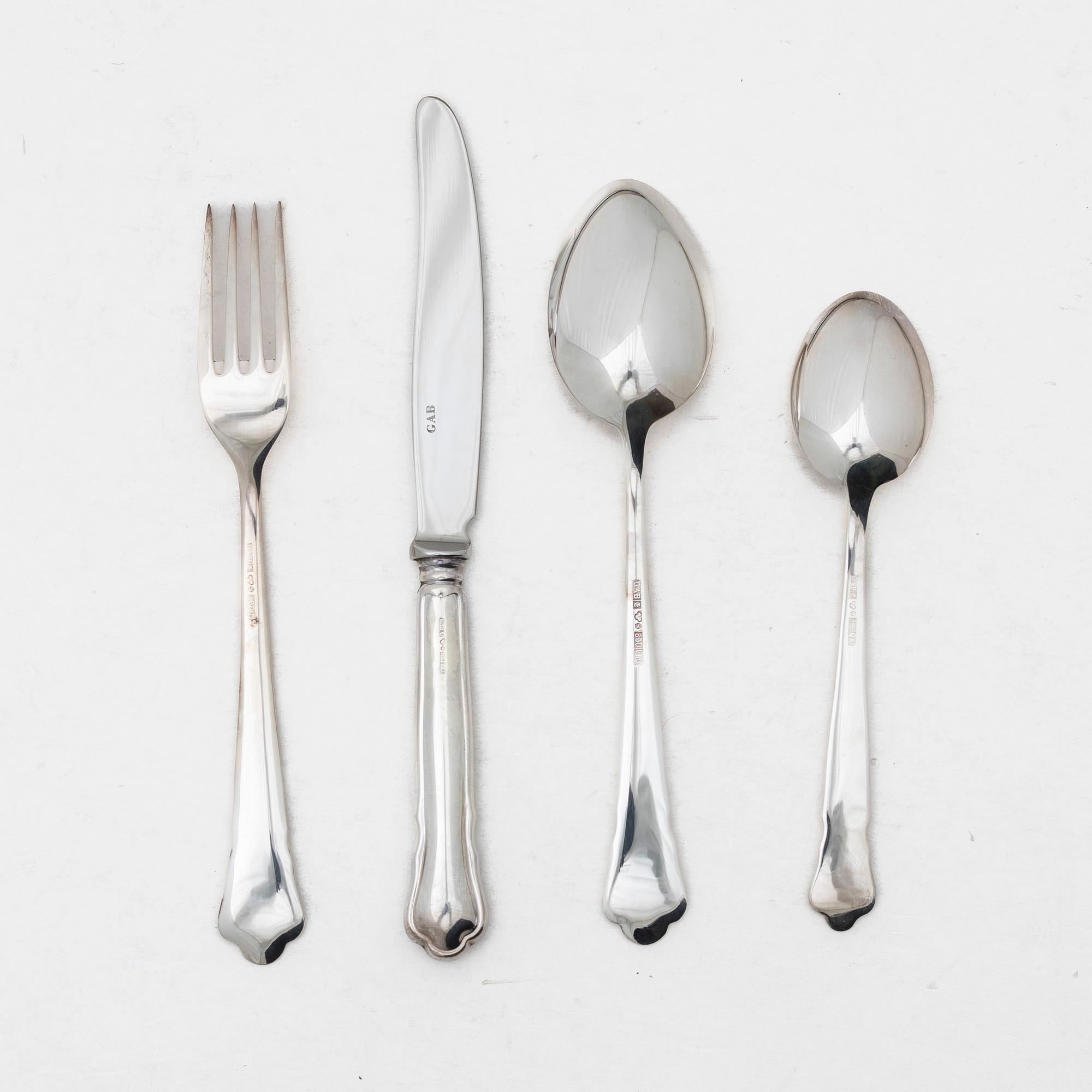 Bestickuppsättning, 33 delar, silver, modell "Chippendale", GAB, Eskilstuna, bl a 1999.