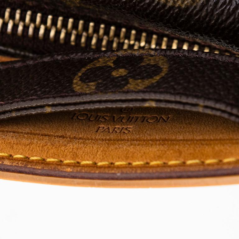 Louis Vuitton, a Monogram Canvas 'Nile 28' shoulder bag.