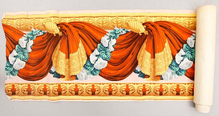 TAPETBÅRD, papper, 1800-tal. Ca 710 x 49,5 cm.