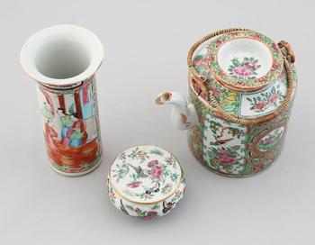 TEKANNA, LOCKDOSA SAMT VAS, porslin, Kina, Kanton, 1800-tal.