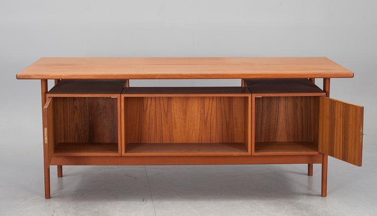 SKRIVBORD, Danmark, 1900-talets mitt.