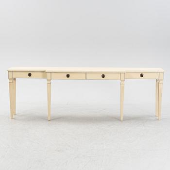 Sideboard, gustaviansk stil, 1900-talets slut.