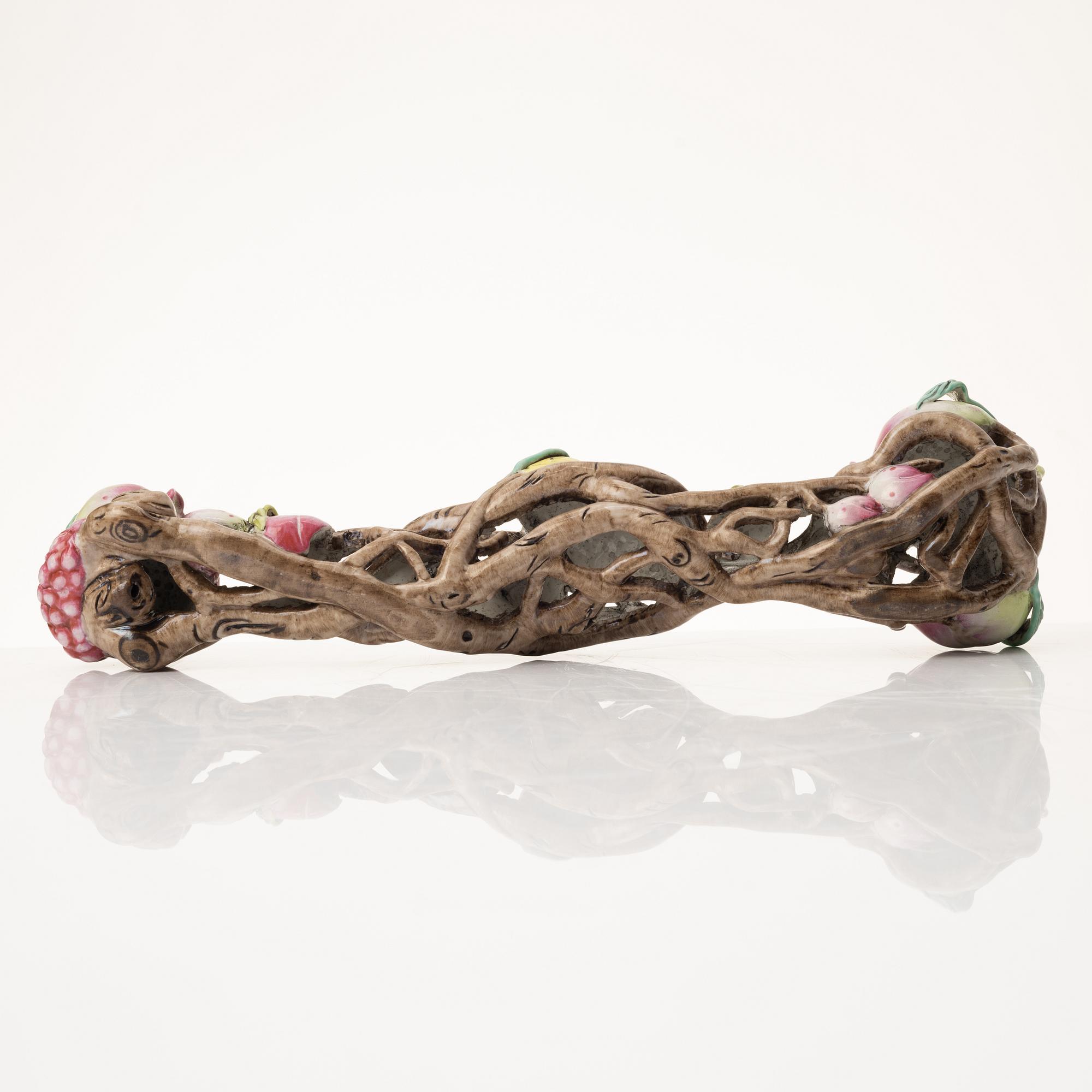 A Chinese porcelain ruyi-sceptre, late 20th century.