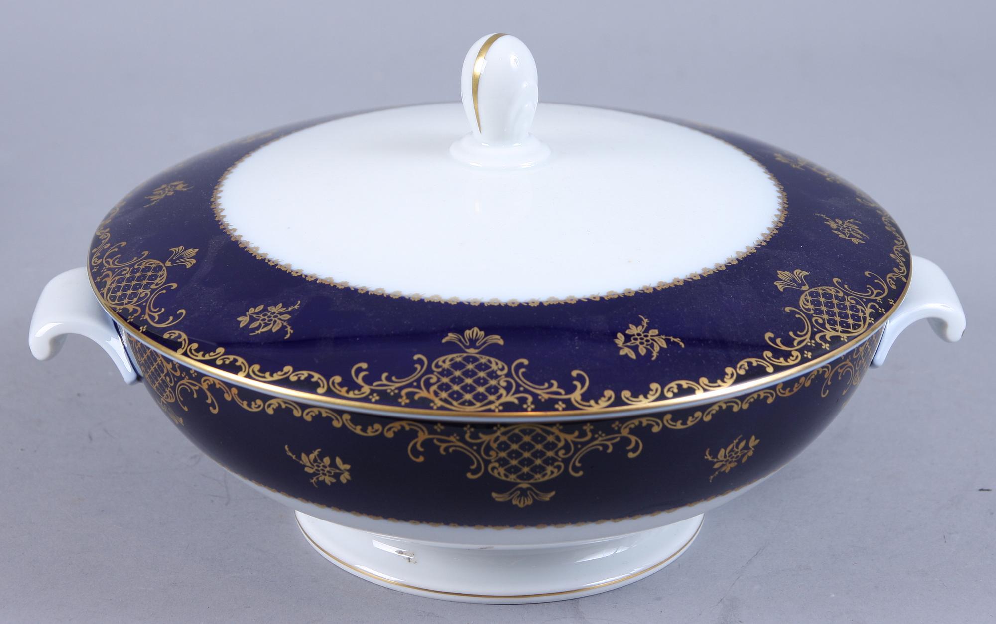 MATSERVIS, 54 delar, porslin, Rosenthal, 1900-talets mitt.