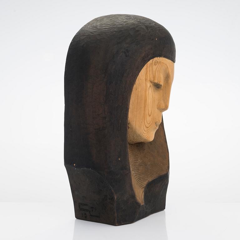 Gunnar Uotila, skulptur, trä, signerad och daterad 1979.