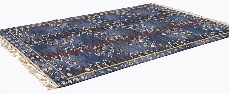 Barbro Nilsson, a carpet, 'Snäckorna' tapestry weave, approx. 273 x 193 cm, signed AB MMF BN.