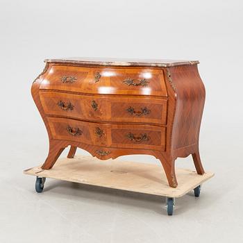 Chest of drawers in Rococo style, mid-20th century.