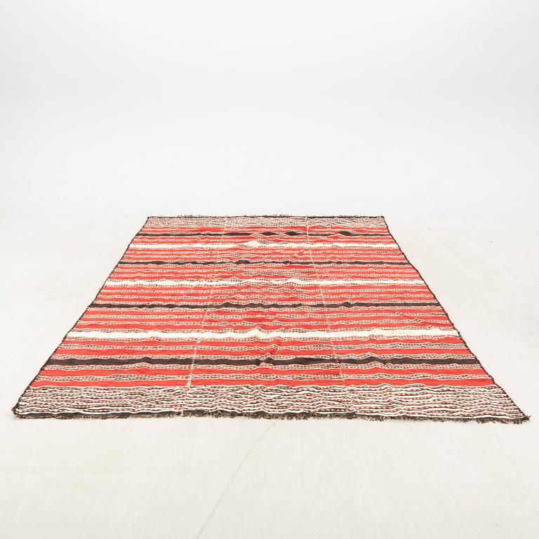 Matta kelim, Semiantik/old. Aliabad området ca 415x216 cm.