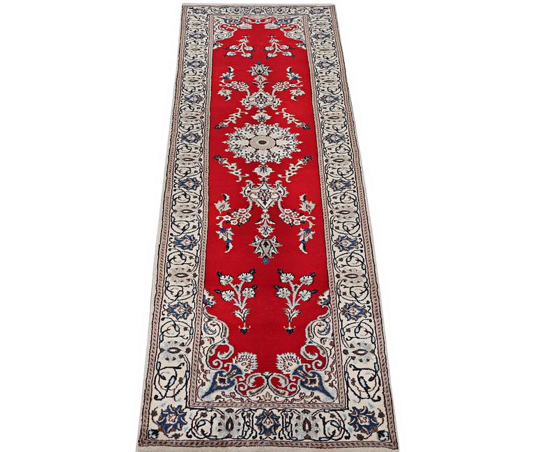 A runner carpet, Nain, part silk, 9 laa, c. 378 x 84 cm.
