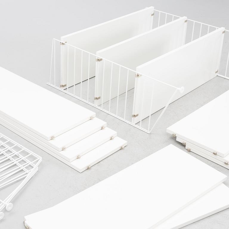 Nils Strinning, a 'String/BFB Hyllan' shelving system, String Design AB, 21st Century.