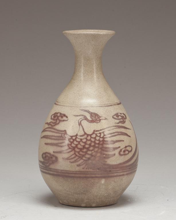 VAS, porslin. Sen Qing, Kina omkring 1900.