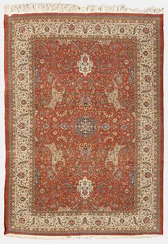 Carpet, Tabriz, old, c. 440 x 280 cm.