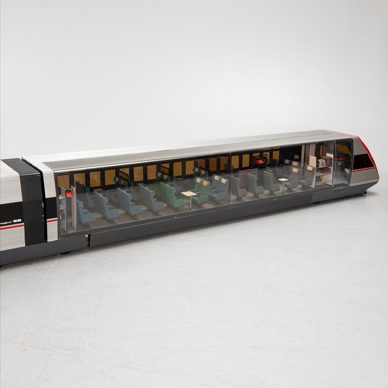 An end of the 20th century display train model.