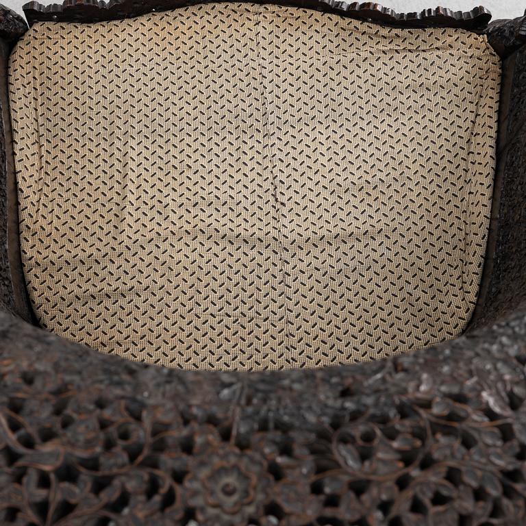 Fåtöljer, ett par, hardwood, Thailand, 1900-tal.