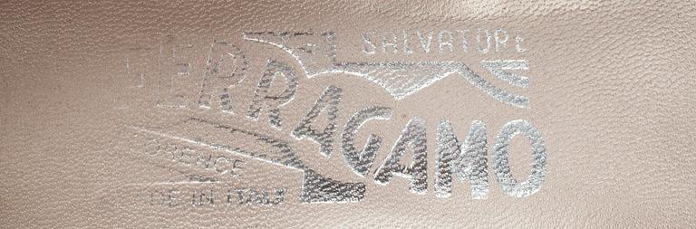 SKOR, pumps, Salvatore Ferragamo.