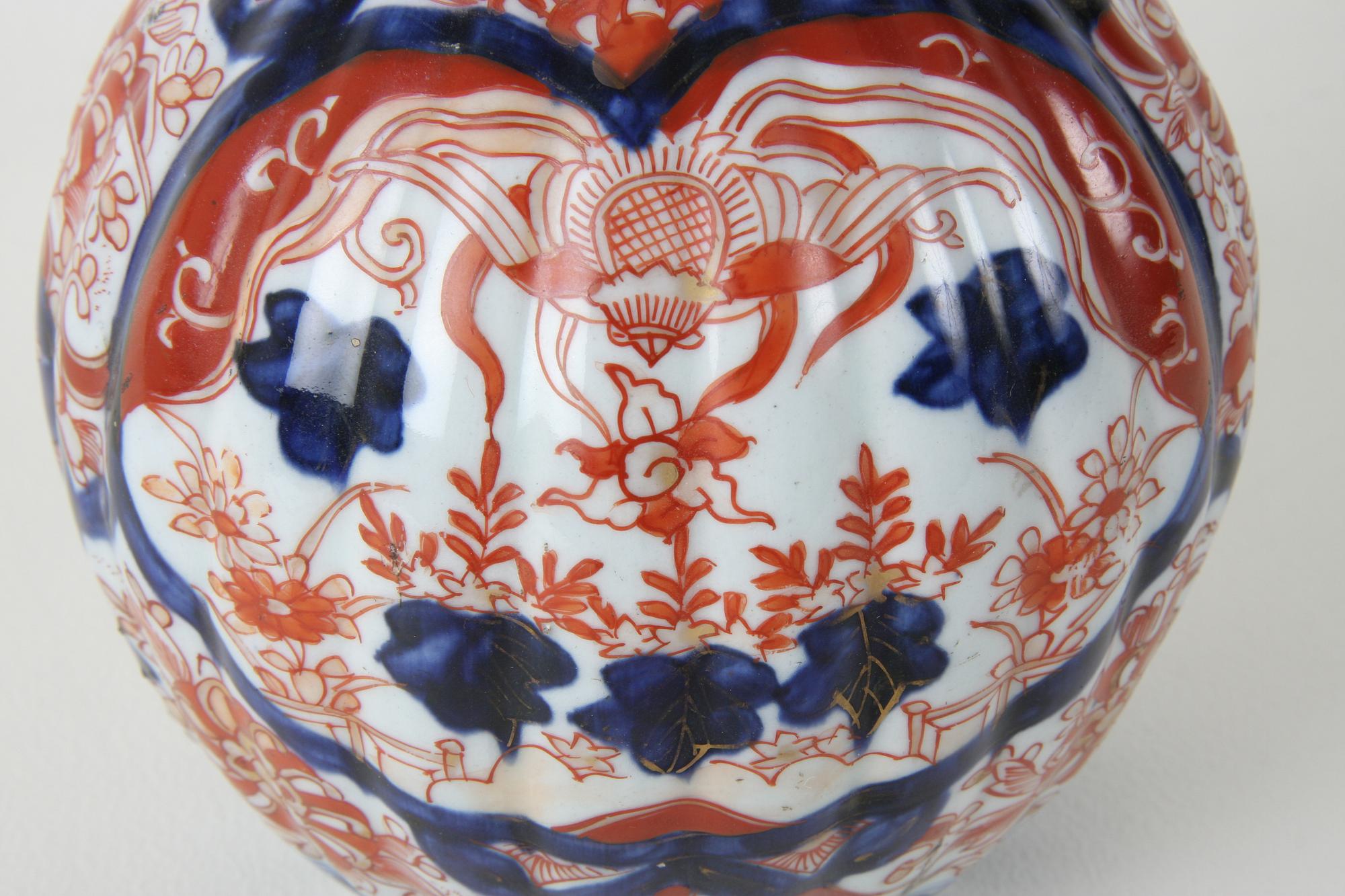 VAS, porslin, Japan.