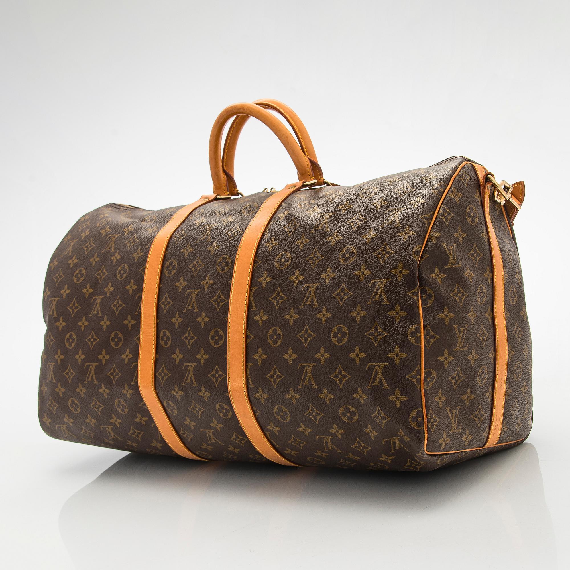 Louis Vuitton, a Monogram Canvas 'Keepall 55 Bandoulière' weekend bag.