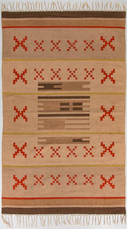 A 1930's Finnish flat weave carpet. Circa 250 x 160 cm.