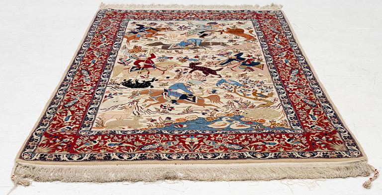 A semi-antique Isfahan rug, central Persia, c. 171 x 100 cm.