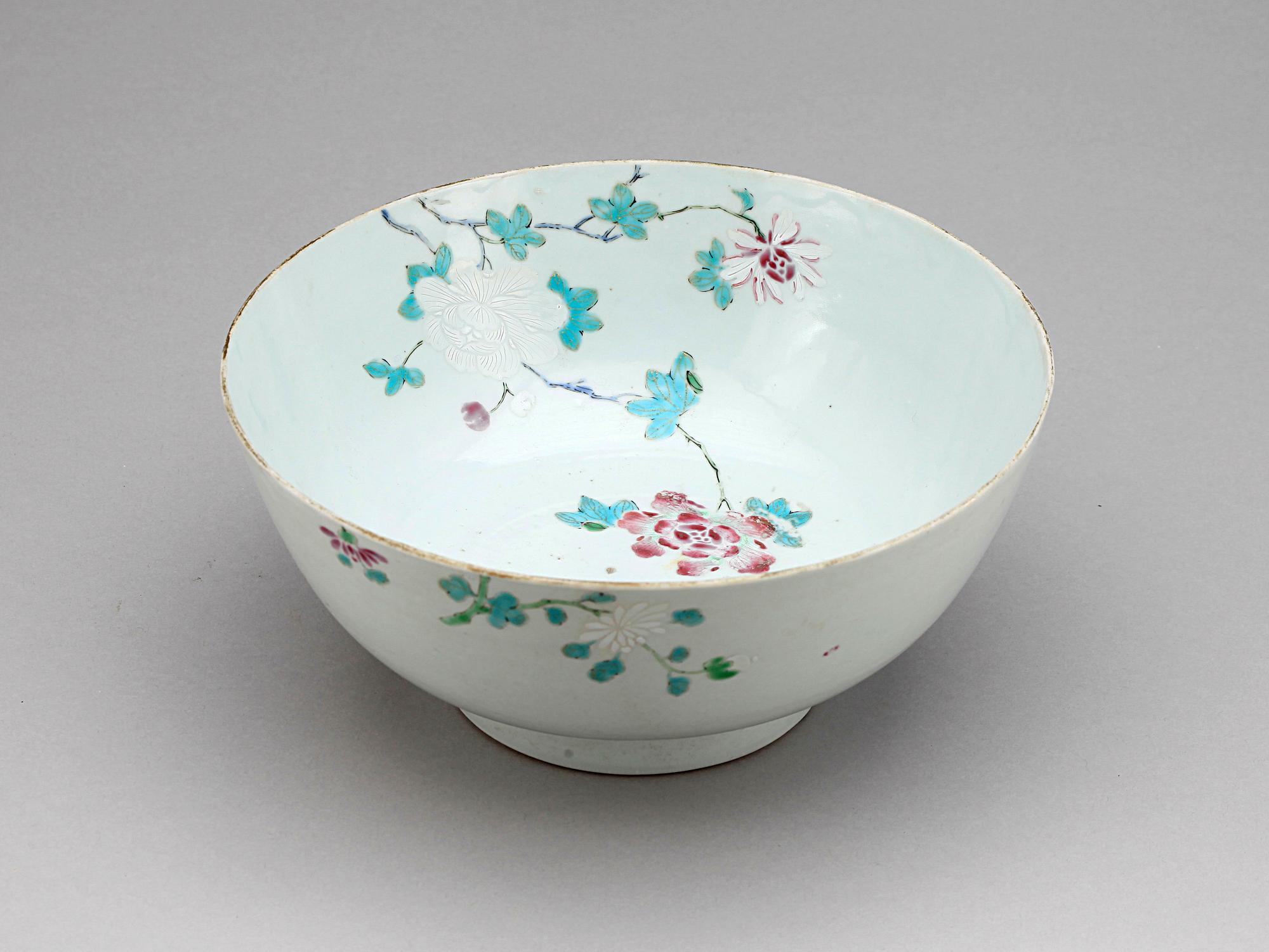 SKÅL, porslin, Kina Qianlong (1736-1796).
