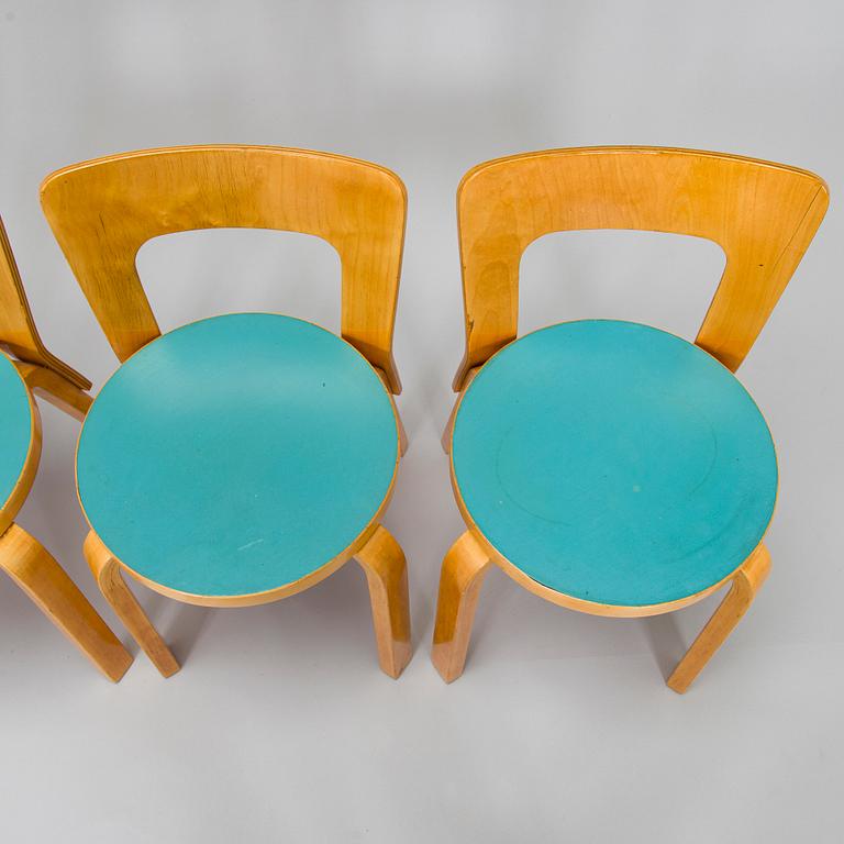 Alvar Aalto, A mid-20th century drop leaf table and chairs for O.Y. Huonekalu-ja Rakennustyötehdas A.B.