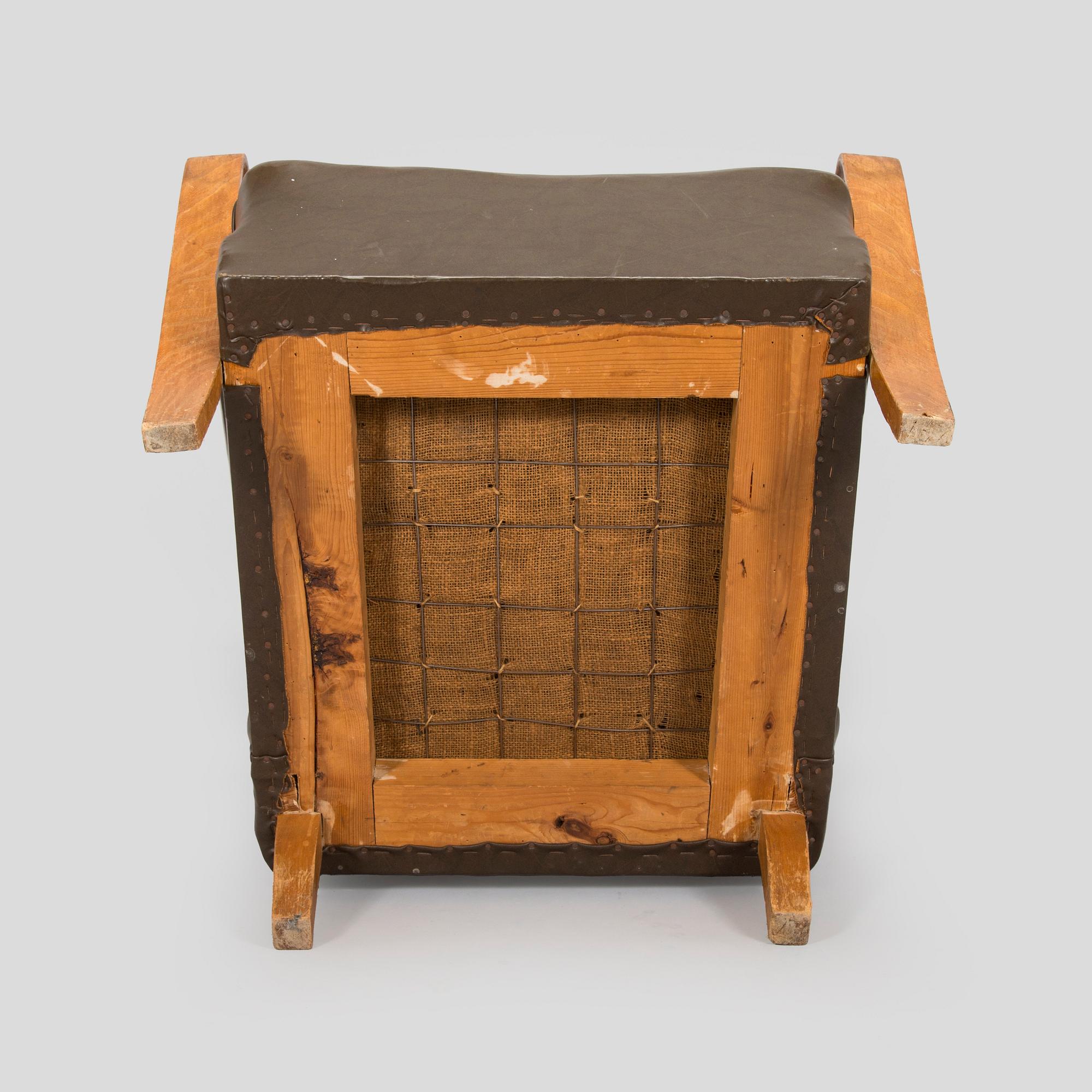 Fåtölj 1900-talets mitt.