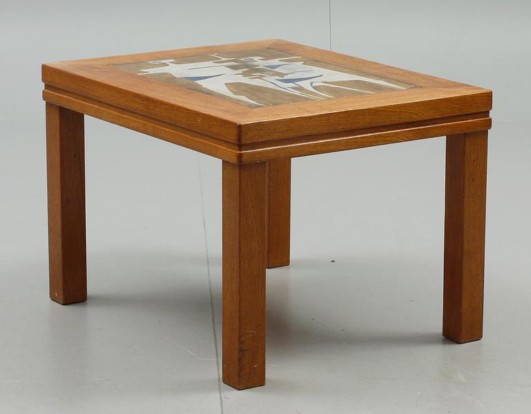 ÅKE HOLM, bord med stengodsinläggningar, sign, Höganäs, 1960-tal.
