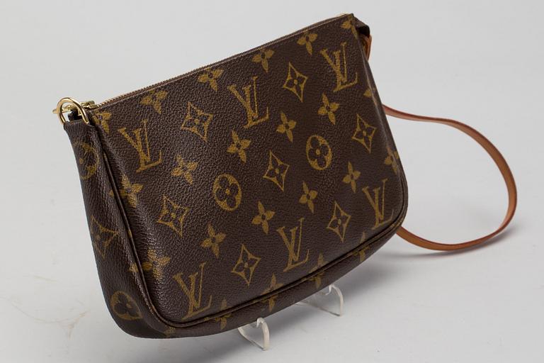 VÄSKA, "Pochette", Louis Vuitton.