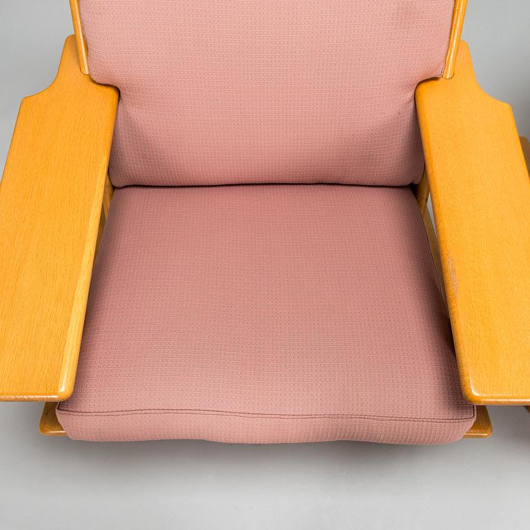 Esko Pajamies, A pair of 1970s 'Pele' armchair for Lepofinn, Finland.