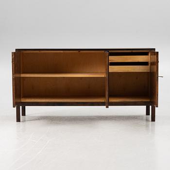 A 1940s sideboard.