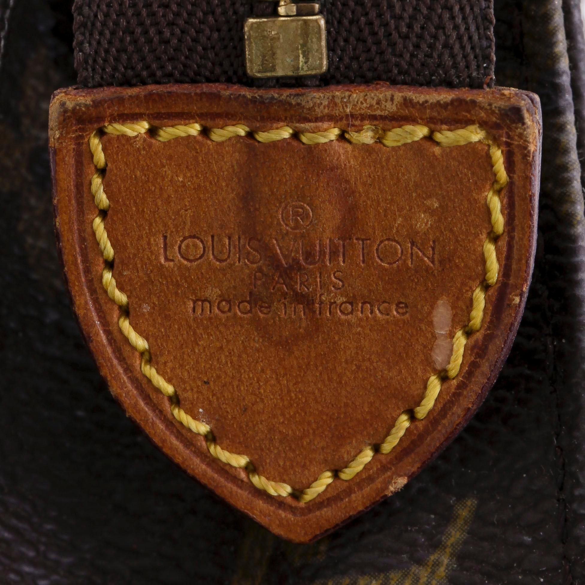 LOUIS VUITTON, necessär.