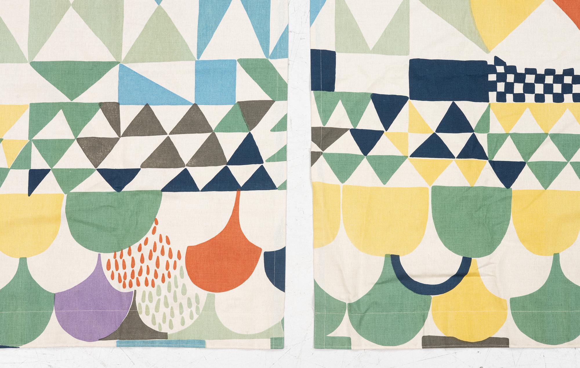 Josef Frank, a pair of curtains, in the "Bows" pattern,