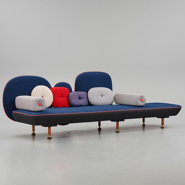 Nipa Doshi & Jonathan Levien, soffa, "My Beautiful Backside", Moroso, Italien, efter 2008.