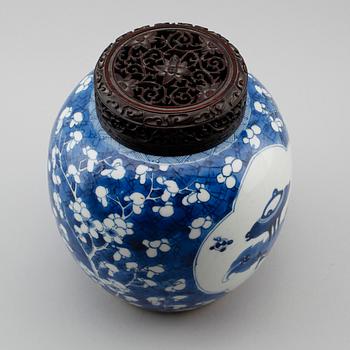 BOJAN, porslin, Kina, Kangxi 1662-1722.