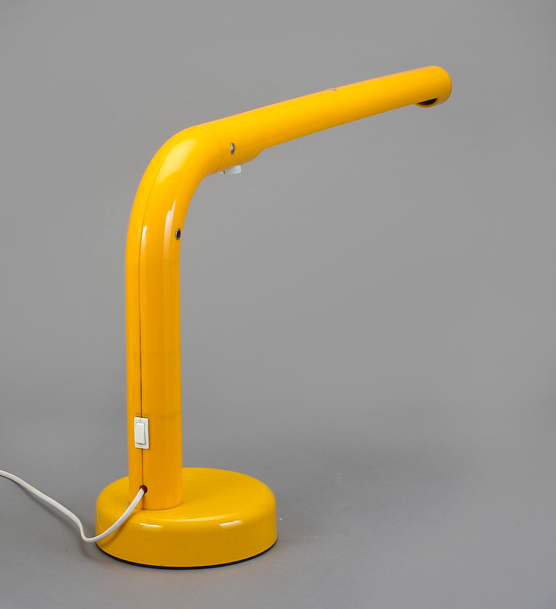 BORDSLAMPA, "Tuben", Anders Pehrson, Ateljé Lyktan, Åhus, 1900-talets andra hälft.