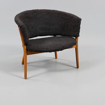 FÅTÖLJ, "Modell 83", Nanna Ditzel, Danmark, 1900-talets andra hälft.