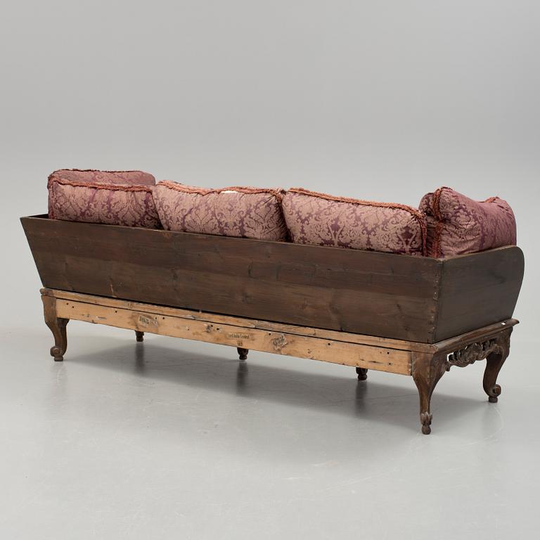TRÅGSOFFA, rokokostil, 1800-tal.